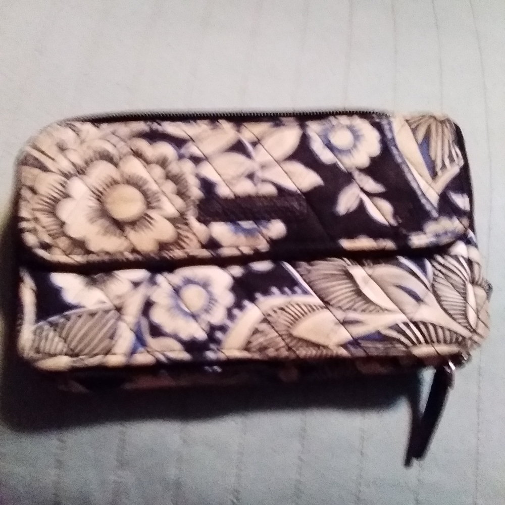 Vera Bradley wallet